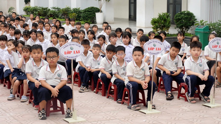 TRƯỜNG TIỂU HỌC THƯ LÂM TỔ CHỨC CHƯƠNG TRÌNH CHÀO MỪNG CÁC BÉ LỚP MẪU GIÁO LỚN TRƯỜNG MẦM NON LÂM TIÊN ĐẾN THAM QUAN, TRẢI NGHIỆM- Ảnh 3.