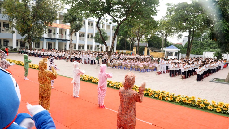 TRƯỜNG TIỂU HỌC THƯ LÂM TỔ CHỨC CHƯƠNG TRÌNH CHÀO MỪNG CÁC BÉ LỚP MẪU GIÁO LỚN TRƯỜNG MẦM NON LÂM TIÊN ĐẾN THAM QUAN, TRẢI NGHIỆM- Ảnh 15.
