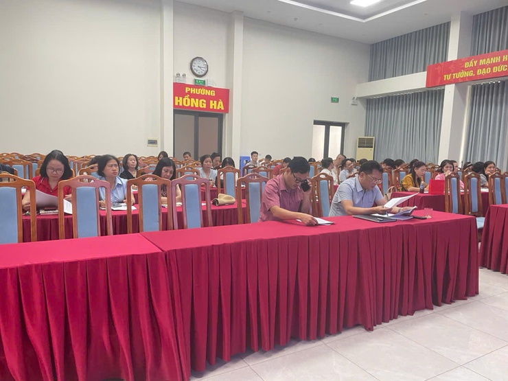 Phường Hồng Hà tổ chức hội nghị triển khai kế hoạch '' Tháng hành động vì an toàn thực phẩm'' năm 2026- Ảnh 2.