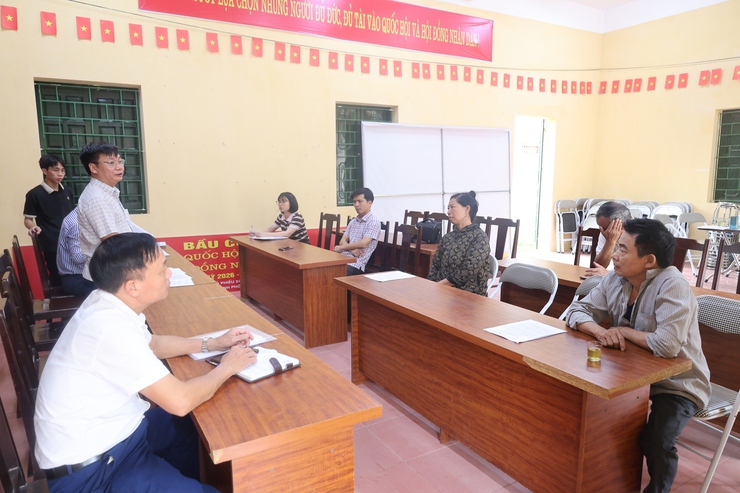 Hội nghị tuyên truyền, vận động phục vụ công tác giải phóng mặt bằng dự án “Cải tạo, nâng cấp tuyến đường liên xã Quảng Bị đi Thượng Vực”- Ảnh 1.