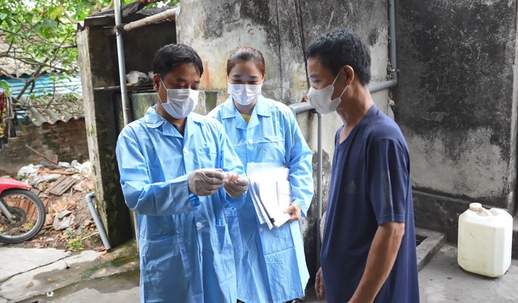 Triển khai quyết liệt chiến dịch tiêm vaccine phòng Dại cho đàn chó, mèo nhằm bảo vệ sức khoẻ cộng đồng - Ảnh 1.
