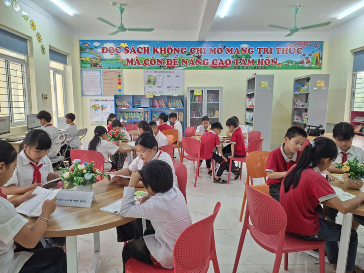 xã Hòa Phú: Triển khai kế hoạch tổ chức Ngày Sách và Văn hóa đọc Việt Nam lần thứ 5 năm 2026.- Ảnh 1.