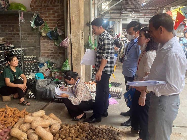 Xuân Mai tăng cường kiểm tra an toàn thực phẩm, truy xuất nguồn gốc nông lâm thủy sản- Ảnh 4.