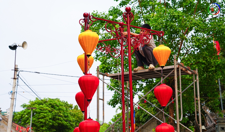 Phó Chủ tịch UBND xã Quốc Oai kiểm tra, đôn đốc công tác chuẩn bị Lễ hội Chùa Thầy năm 2026- Ảnh 5.