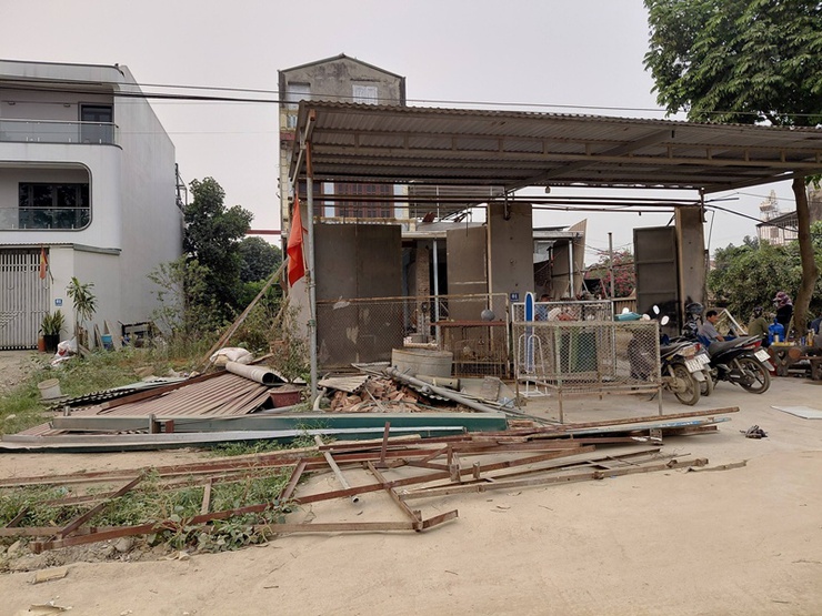 Nhiều hộ dân tại thôn Tiến Ân và thôn Tiên Trượng đã tích cực triển khai tháo dỡ công trình phục vụ dự án đường 6- Ảnh 4.