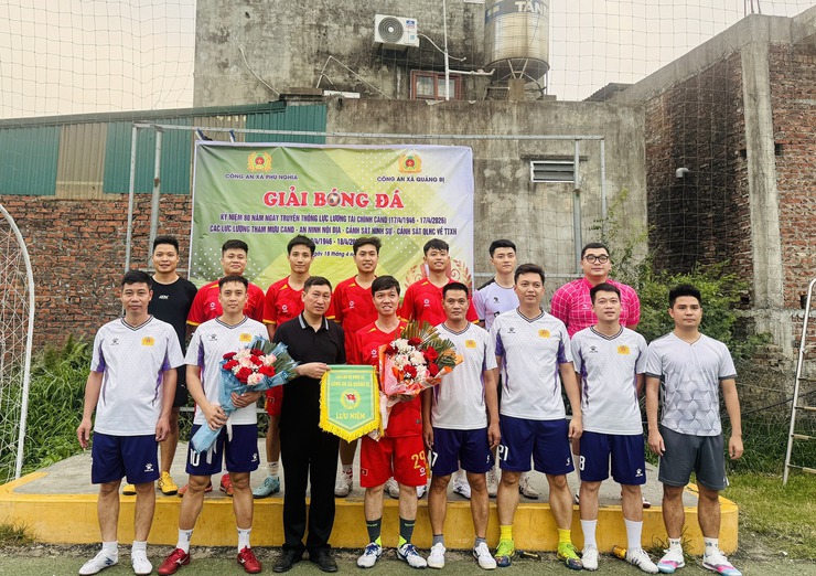 Công an xã  Quảng Bị sôi nổi hoạt động kỷ niệm ngày truyền thống các lực lượng Công an nhân dân- Ảnh 12.