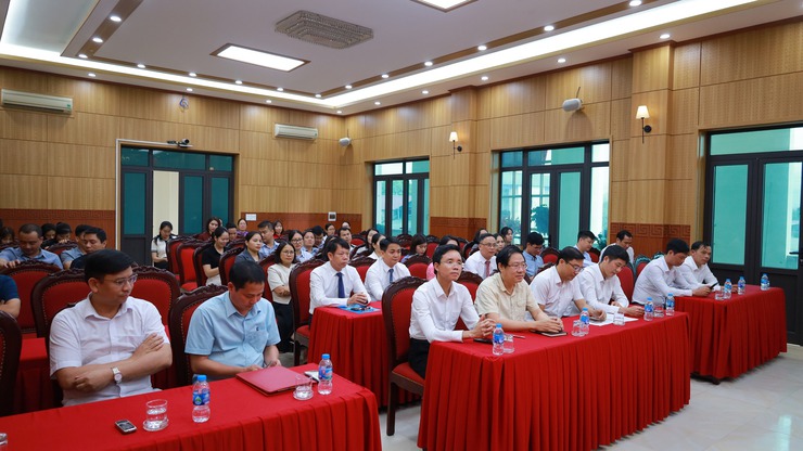 Xã Suối Hai công bố các quyết định về công tác cán bộ- Ảnh 4.