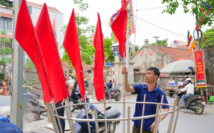 Phó Chủ tịch UBND xã Quốc Oai kiểm tra, đôn đốc công tác chuẩn bị Lễ hội Chùa Thầy năm 2026- Ảnh 8.