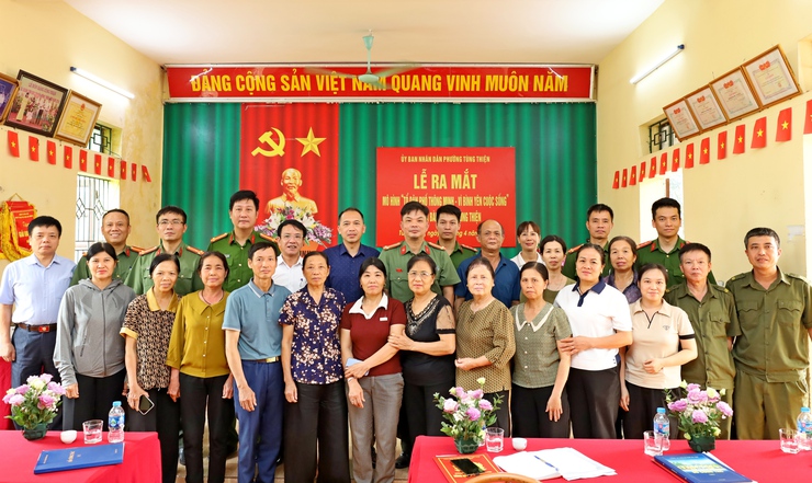 Phường Tùng Thiện ra mắt mô hình “Tổ dân phố thông minh – Vì bình yên cuộc sống”- Ảnh 7.