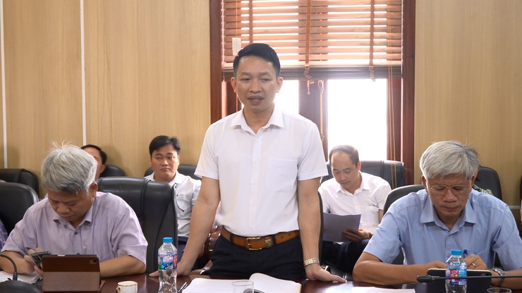 ĐOÀN KIỂM TRA LIÊN NGÀNH THÀNH PHỐ LÀM VIỆC VỚI 12 XÃ VỀ CÔNG TÁC QUẢN LÝ GIẾT MỔ, VẬN CHUYỂN, KINH DOANH ĐỘNG VẬT VÀ SẢN PHẨM ĐỘNG VẬT BẢO ĐẢM AN TOÀN DỊCH BỆNH, AN TOÀN THỰC PHẨM.- Ảnh 8.