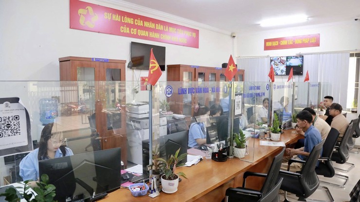 Phường Dương Nội quyết tâm xây dựng nền hành chính chuyên nghiệp, hiện đại, phục vụ người dân- Ảnh 1.