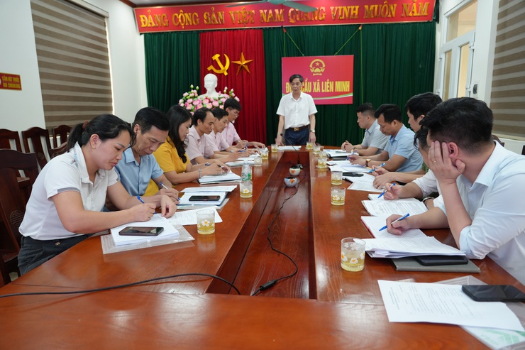 Công bố quyết định thành lập Ban đại diện HĐQT Ngân hàng chính sách xã hội xã Liên Minh- Ảnh 4.