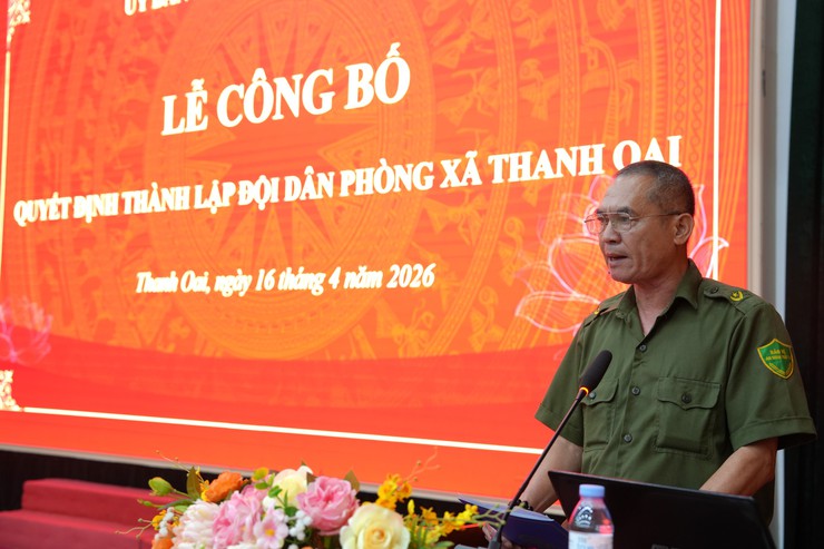 Xã Thanh Oai ra mắt 28 đội dân phòng đảm bảo an toàn PCCC &CNCH tại các thôn, TDP- Ảnh 6.