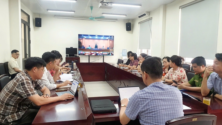 Phường Phú Lương tham dự hội nghị trực tuyến triển khai tháng hành động vì an toàn thực phẩm năm 2026 do Thành phố Hà Nội tổ chức- Ảnh 2.