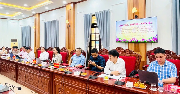 Đoàn công tác Cục Chuyển đổi số - Cơ yếu làm việc với xã Phúc Lộc: Khảo sát thực tiễn, nhận diện "điểm nghẽn" để hoàn thiện hướng dẫn triển khai hiệu quả- Ảnh 1.