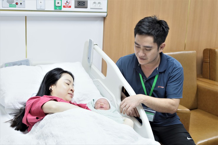 Kỳ tích tại Bệnh viện Phụ sản Hà Nội: Hai trẻ song sinh chào đời cách nhau 13 tuần- Ảnh 3.