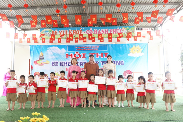 Trường Mầm non Mỹ Lương đã long trọng tổ chức Hội thi “Bé khéo tay” cấp trường năm học 2025–2026- Ảnh 4.