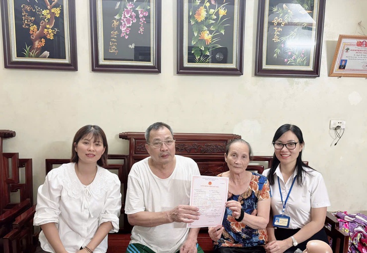 Hỗ trợ đăng ký kết hôn tại nhà cho người cao tuổi: Cách làm linh hoạt từ cơ sở- Ảnh 1.