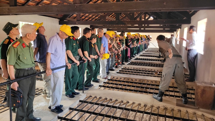 HỘI CỰU CHIẾN BINH PHƯỜNG NGỌC HÀ TỔ CHỨC THÀNH CÔNG CHUYẾN THĂM LẠI CHIẾN TRƯỜNG XƯA- Ảnh 7.