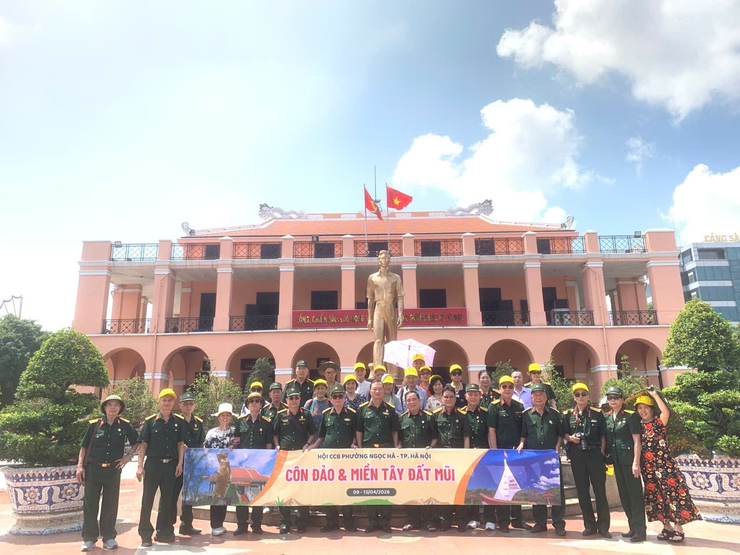 HỘI CỰU CHIẾN BINH PHƯỜNG NGỌC HÀ TỔ CHỨC THÀNH CÔNG CHUYẾN THĂM LẠI CHIẾN TRƯỜNG XƯA- Ảnh 11.