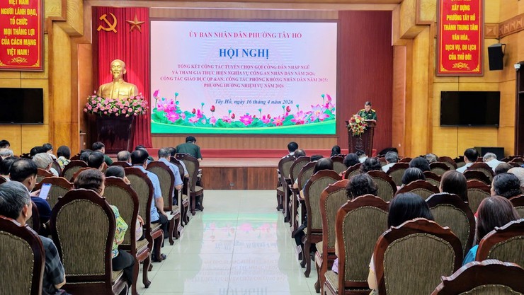 Phường Tây Hồ: Hoàn thành xuất sắc chỉ tiêu tuyển quân và giữ vững thế trận quốc phòng toàn dân năm 2026- Ảnh 1.