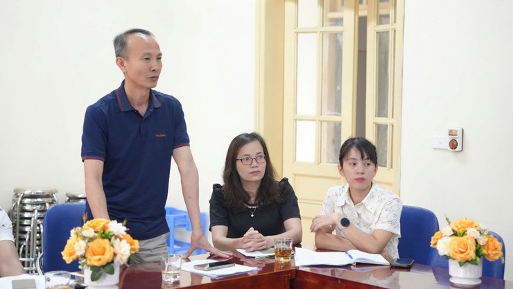 Đồng chí Phó Bí thư Đảng uỷ, Chủ tịch UBND xã An Khánh Hồ Trung Nghĩa làm việc với Trạm Y tế xã- Ảnh 4.