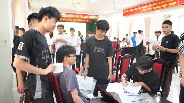 Xã An Khánh tổ chức đăng ký nghĩa vụ quân sự, quân nhân dự bị, dân quân tự vệ năm 2026- Ảnh 8.