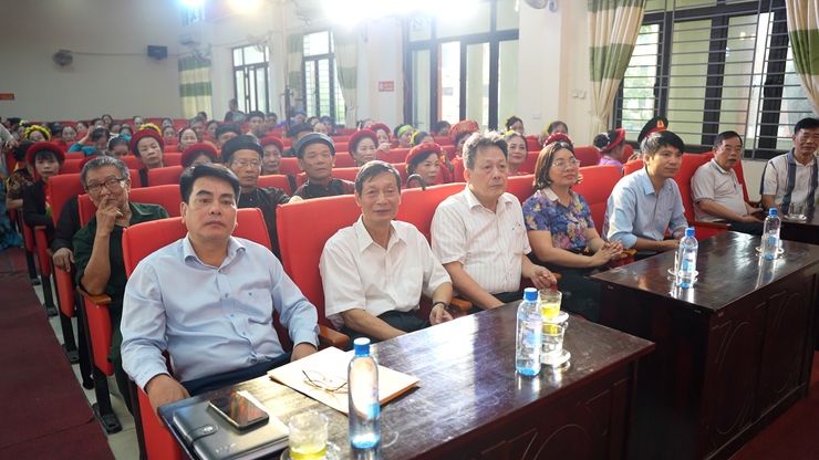 Liên hoan tiêng hat dân ca Ngươi cao tuôi xa Dương Hoa năm 2026- Ảnh 2.