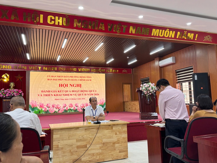 Ban Đại diện Hội đồng quản trị Ngân hàng chính sách xã hội Phường Định Công đánh giá kết quả hoạt động quý I và triển khai nhiệm vụ quý II năm 2026- Ảnh 2.