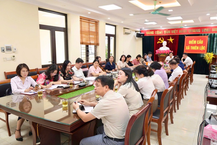 Xã Thiên Lộc tham dự cuộc họp trực tiếp kết hợp trực tuyến, đánh giá kết quả khắc phục các "điểm nghẽn" về an toàn thực phẩm và triển khai "Tháng hành động vì An toàn thực phẩm" năm 2026.- Ảnh 4.