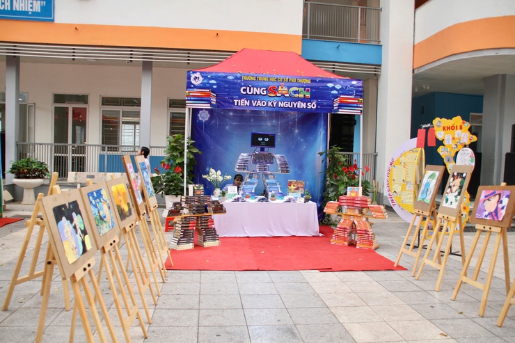 Phường Phú Thượng sôi nổi tổ chức ngày hội sách và văn hóa đọc Việt Nam năm 2026 – lan tỏa tri thức, khơi nguồn đam mê đọc sách- Ảnh 2.