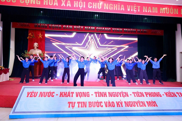Đại hội Hội LHTN Việt Nam xã Thiên Lộc lần thứ I thành công tốt đẹp: Khơi dậy khát vọng cống hiến, phát huy vai trò tiên phong của thanh niên trong kỷ nguyên số.- Ảnh 22.