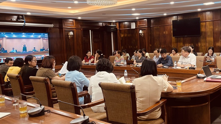 UBND Thành phố họp đánh giá kết quả khắc phục các “điểm nghẽn” về an toàn thực phẩm- Ảnh 3.