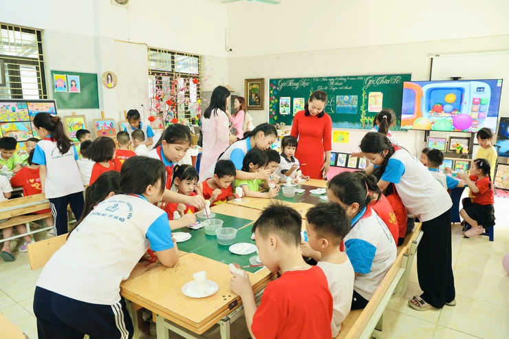 Trường Tiểu học Trường Yên tổ chức Ngày hội đón học sinh mầm non đến trải nghiệm- Ảnh 21.