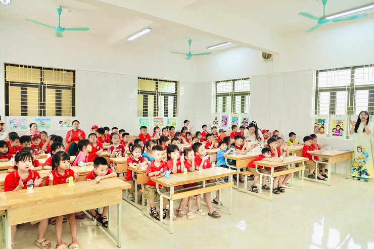 Trường Tiểu học Trường Yên tổ chức Ngày hội đón học sinh mầm non đến trải nghiệm- Ảnh 27.