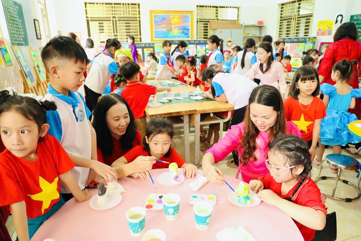 Trường Tiểu học Trường Yên tổ chức Ngày hội đón học sinh mầm non đến trải nghiệm- Ảnh 31.