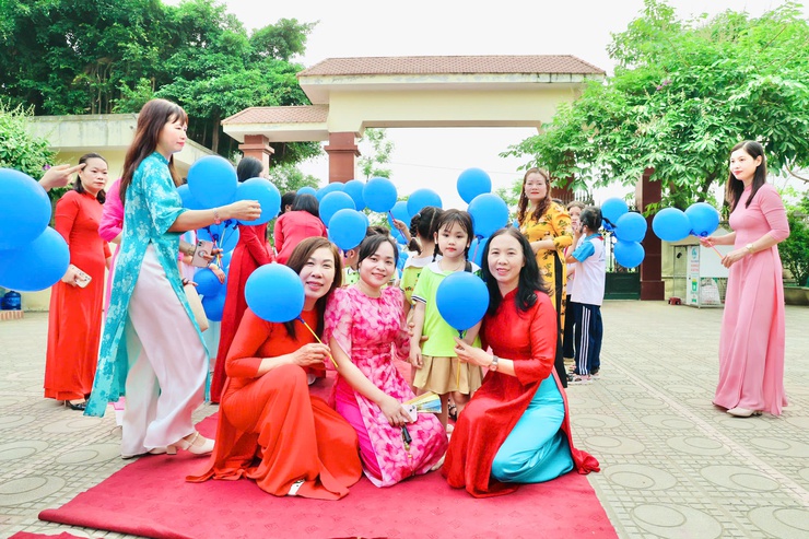 Trường Tiểu học Trường Yên tổ chức Ngày hội đón học sinh mầm non đến trải nghiệm- Ảnh 5.