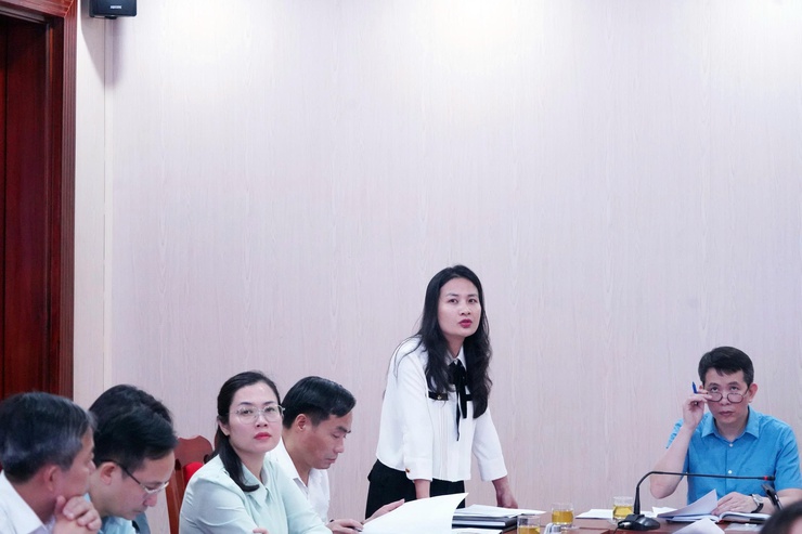 Sở Văn hóa và Thể thao Hà Nội làm việc với các địa phương về phát triển công nghiệp văn hóa và bảo tồn di sản tại phường Chương Mỹ- Ảnh 8.