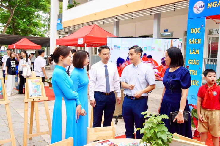 Phường Phú Thượng sôi nổi tổ chức ngày hội sách và văn hóa đọc Việt Nam năm 2026 – lan tỏa tri thức, khơi nguồn đam mê đọc sách- Ảnh 10.