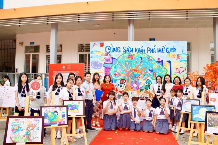 Phường Phú Thượng sôi nổi tổ chức ngày hội sách và văn hóa đọc Việt Nam năm 2026 – lan tỏa tri thức, khơi nguồn đam mê đọc sách- Ảnh 14.