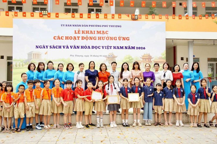 Phường Phú Thượng sôi nổi tổ chức ngày hội sách và văn hóa đọc Việt Nam năm 2026 – lan tỏa tri thức, khơi nguồn đam mê đọc sách- Ảnh 21.