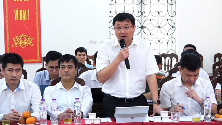 Ban Tuyên giáo và Dân vận Thành ủy tổ chức hội nghị làm việc với Thường vụ Đảng ủy xã Dân Hòa và 10 xã có diện tích đất thuộc Dự án Khu đô thị Thể thao Olympic.- Ảnh 5.