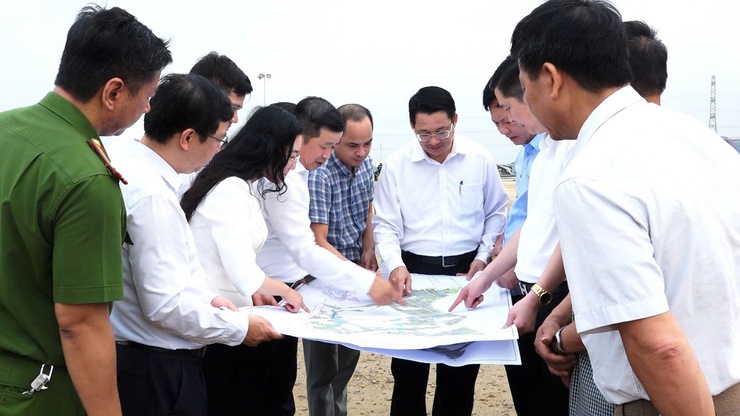 Ban Tuyên giáo và Dân vận Thành ủy tổ chức hội nghị làm việc với Thường vụ Đảng ủy xã Dân Hòa và 10 xã có diện tích đất thuộc Dự án Khu đô thị Thể thao Olympic.- Ảnh 2.