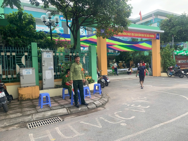 Cựu chiến binh phường Long Biên gương mẫu tham gia giữ gìn an ninh trật tự tại địa bàn dân cư- Ảnh 3.