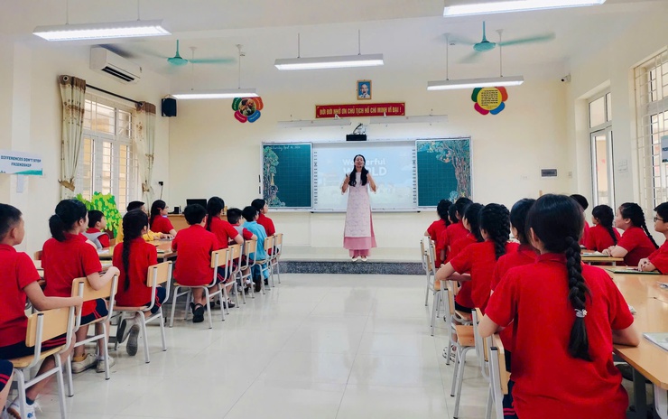 NAM PHÙ: SÔI NỔI CHUYÊN ĐỀ TIẾNG ANH CẤP XÃ – KHI LỚP HỌC TRỞ THÀNH "THẾ GIỚI ĐỘNG VẬT" ĐẦY SẮC MÀU- Ảnh 5.