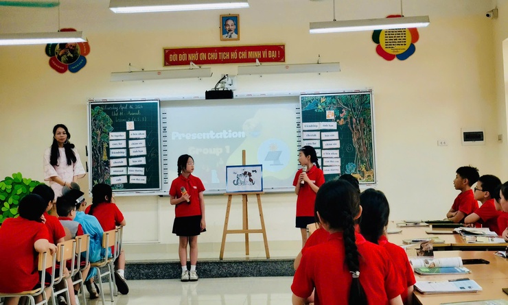 NAM PHÙ: SÔI NỔI CHUYÊN ĐỀ TIẾNG ANH CẤP XÃ – KHI LỚP HỌC TRỞ THÀNH "THẾ GIỚI ĐỘNG VẬT" ĐẦY SẮC MÀU- Ảnh 6.