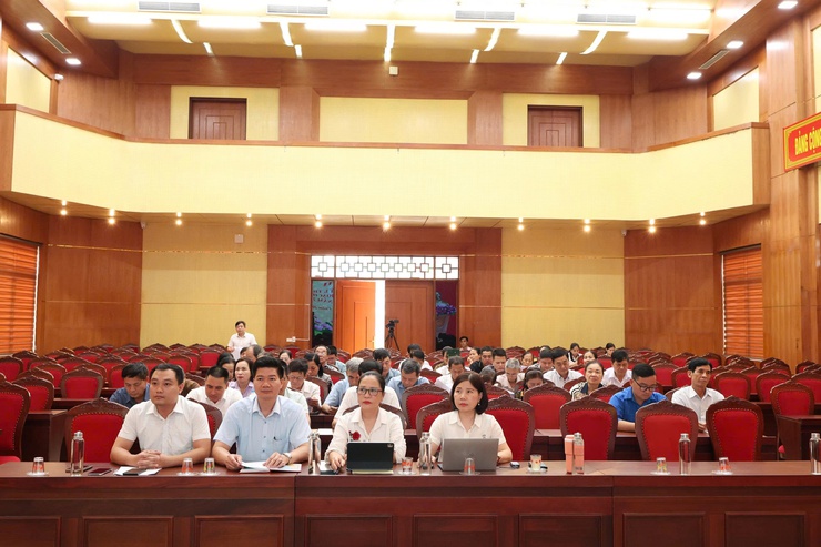 VÂN ĐÌNH: ĐẠT NHIỀU KẾT QUẢ NỔI BẬT TRONG CÔNG TÁC MẶT TRẬN QUÝ I/2026- Ảnh 1.