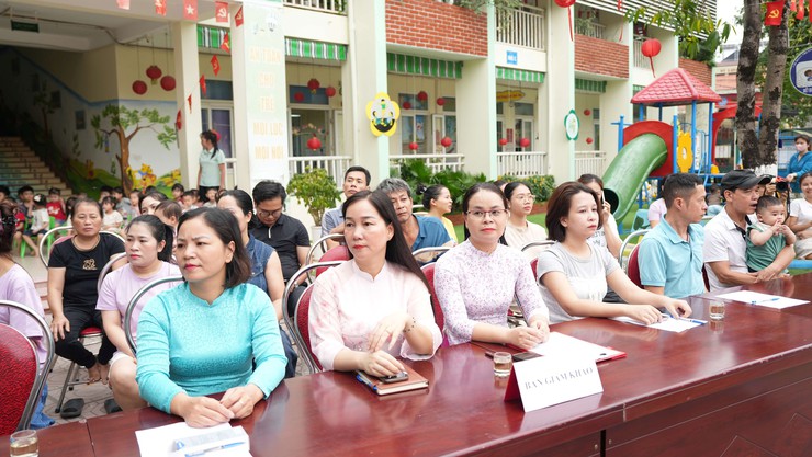 Trường Mầm non Dương Liễu tổ chức Hội thi “Bé khoẻ - Bé ngoan” và tổng kết mô hình giáo dục trọng điểm năm học 2025-2026 - Ảnh 1.