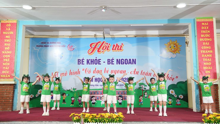 Trường Mầm non Dương Liễu tổ chức Hội thi “Bé khoẻ - Bé ngoan” và tổng kết mô hình giáo dục trọng điểm năm học 2025-2026 - Ảnh 10.