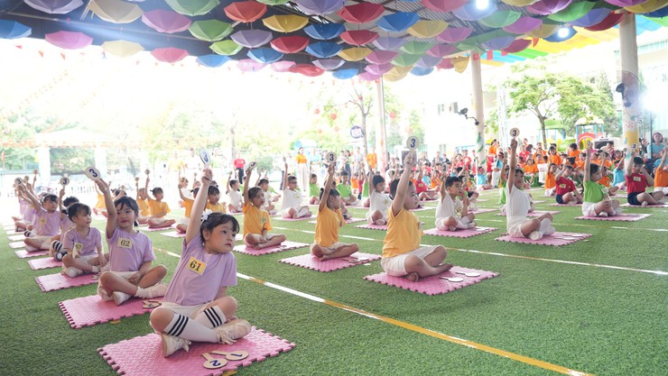 Trường Mầm non Dương Liễu tổ chức Hội thi “Bé khoẻ - Bé ngoan” và tổng kết mô hình giáo dục trọng điểm năm học 2025-2026 - Ảnh 11.